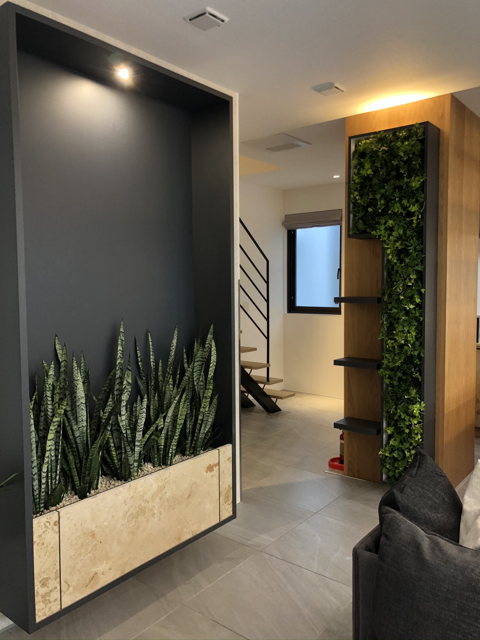 https://and-green.com